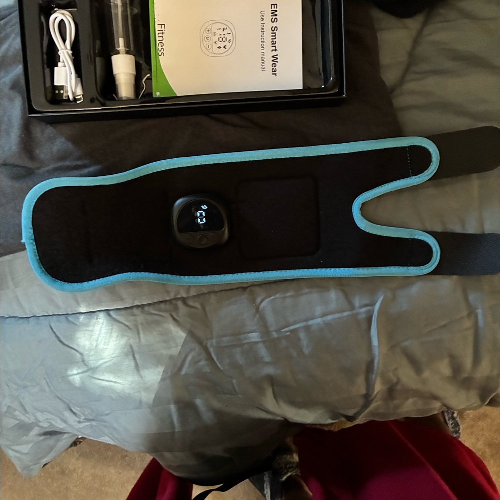 Arm sculpter and tonerTrainer